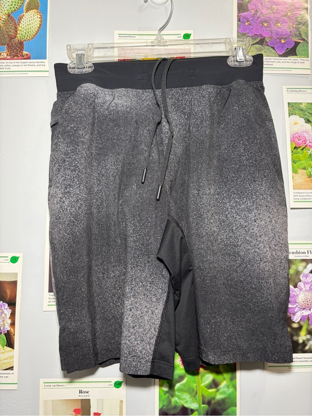 lululemon athletica Men's Ombre Black Athletic Shorts